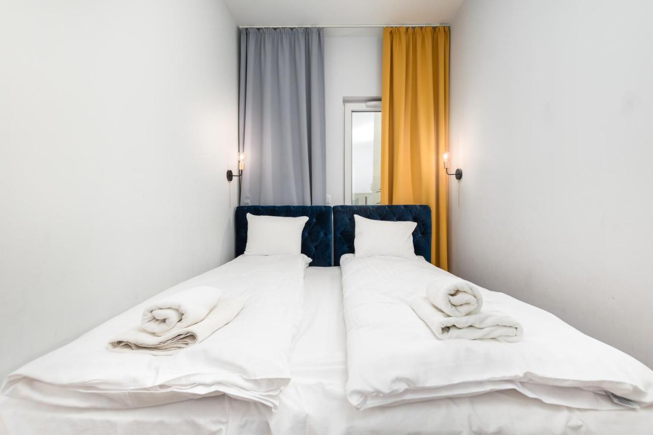 Prymasa Tysiaclecia 83A Apartman Varsó Kültér fotó