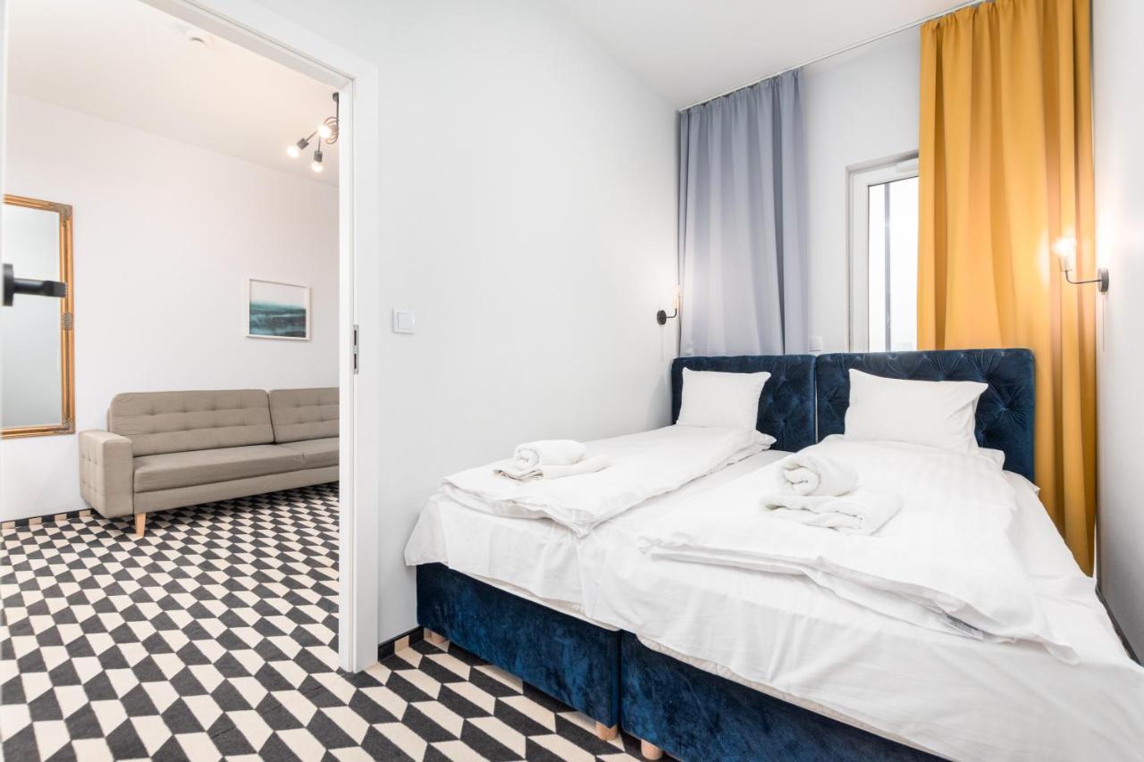 Prymasa Tysiaclecia 83A Apartman Varsó Kültér fotó